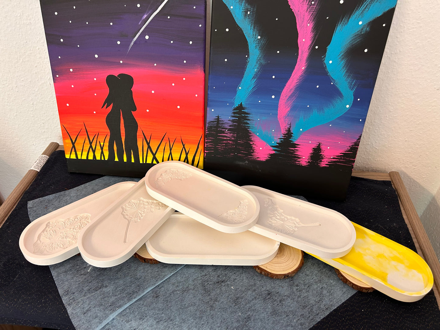 Tablet L - H=24cm B= 10cm T= 2cm