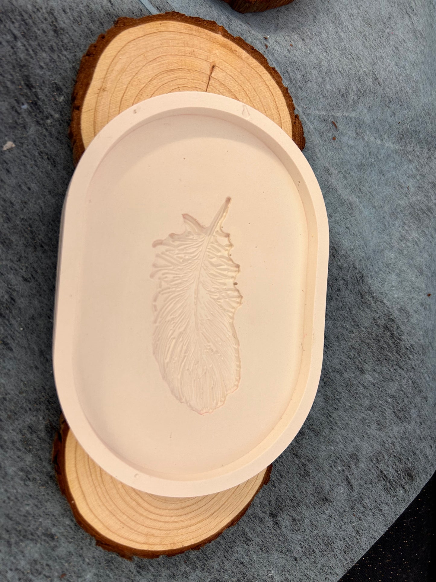 Tablet S - H= 15,5 cm B= 11cm T= 2cm