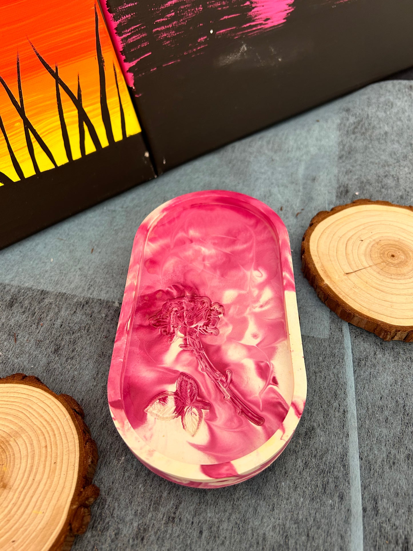 Tablet M mit einem Rosen Muster - H=18 B= 9,3cm T= 1,5cm