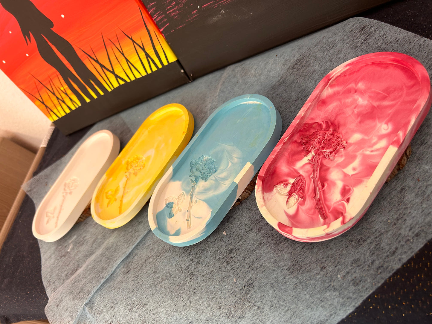 Tablet M mit einem Rosen Muster - H=18 B= 9,3cm T= 1,5cm