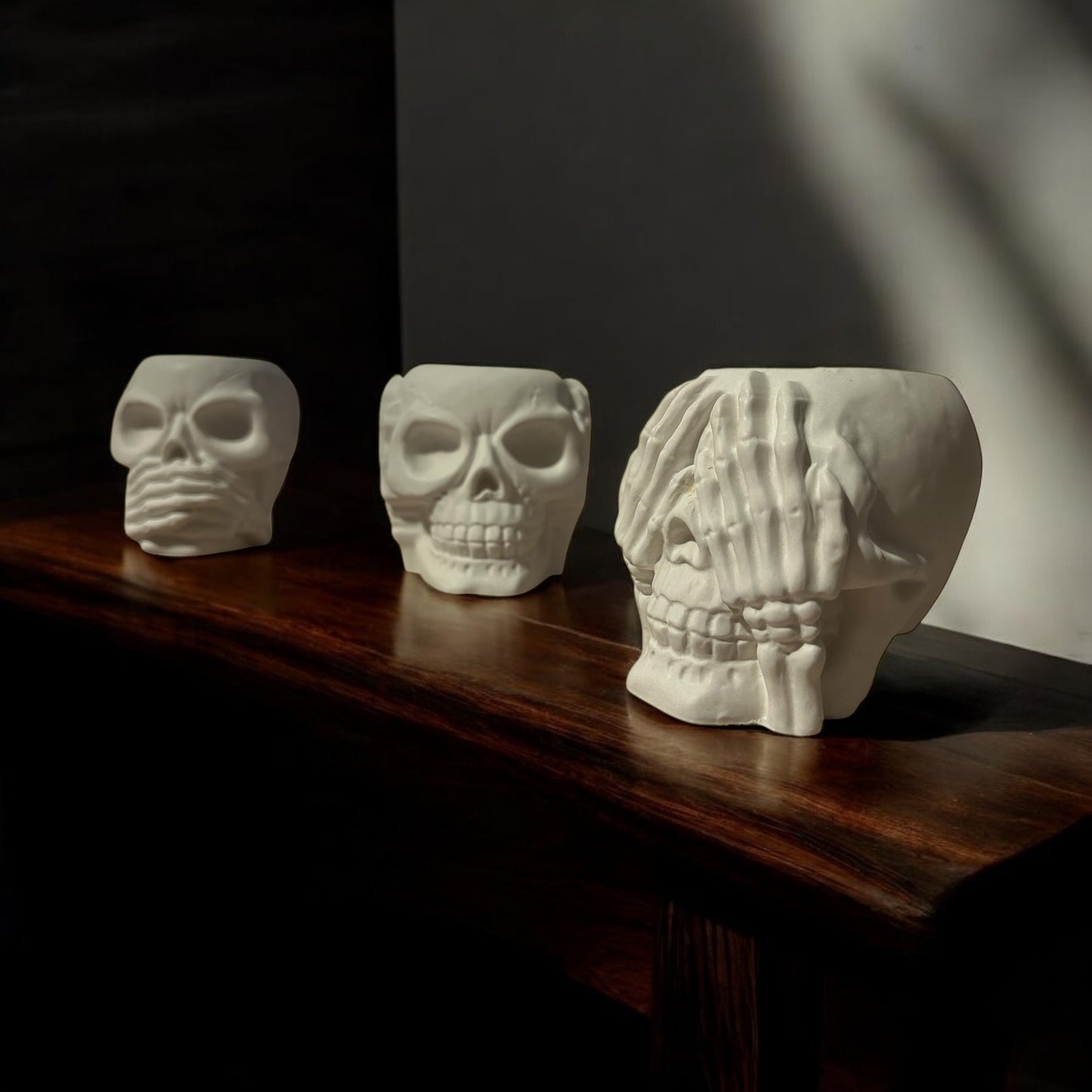 Totenkopf 3er Set als Behälter Kerzen oder kleiner Blumentopf usw.